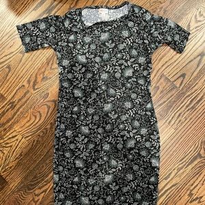 EUC Floral LuLaRoe / LLR Julia